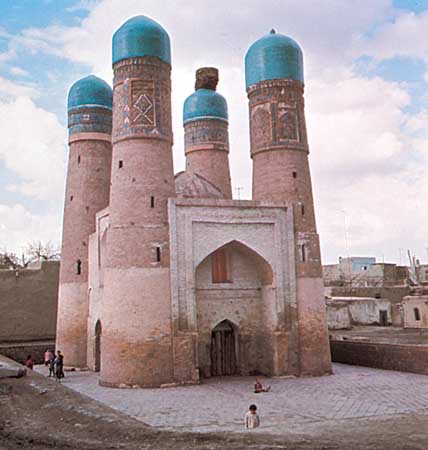 uzbekistan_cupula-azul